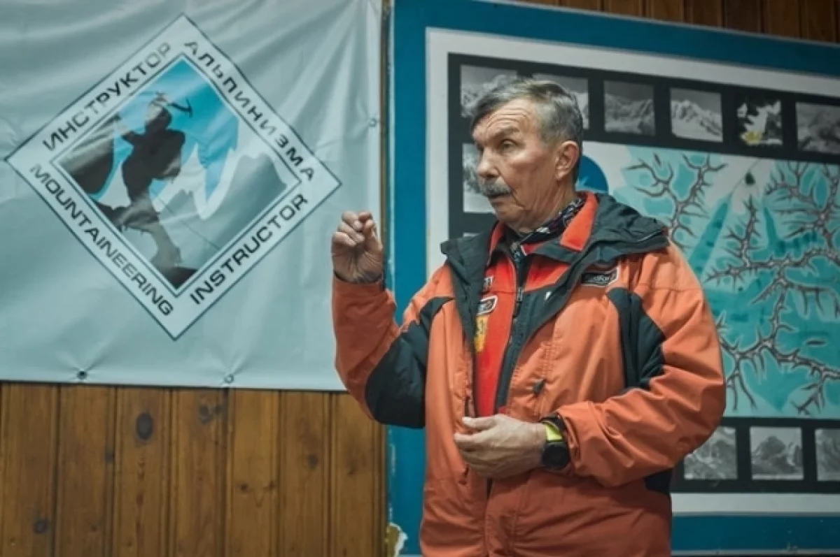 Read more about the article Погибшего в горах КБР альпиниста Расторгуева похоронят в Геленджике