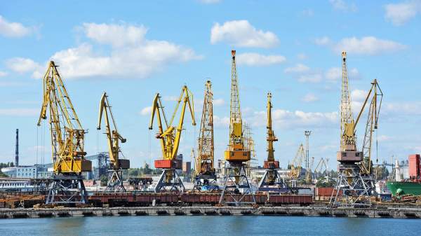 Read more about the article “МК”: Украина юридически закрепила вероятность начала боевых действий в Одессе