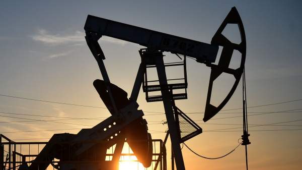 Read more about the article Цена нефти марки Brent снизилась до 69,89 доллара за баррель