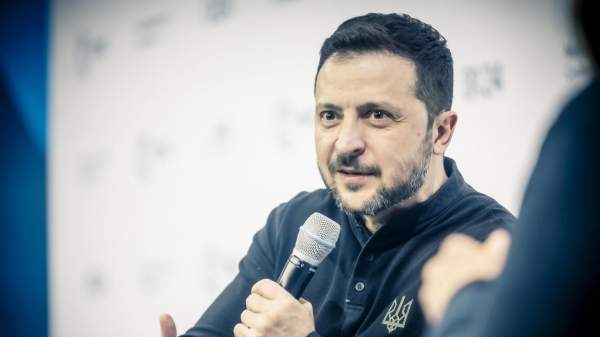 Read more about the article Нардеп Дмитрук: Зеленский на пресс-конференции в Берлине выглядит нездоровым