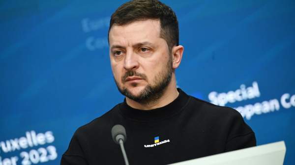 Read more about the article Дмитрук: политика Зеленского по завозу мигрантов приведет к катастрофе