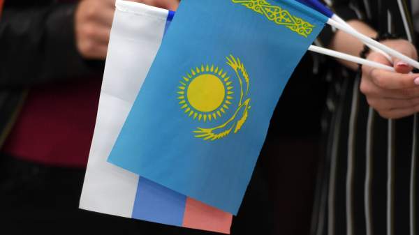 Read more about the article Путин подписал указ о таможенном регулировании на российско-казахстанском участке границы