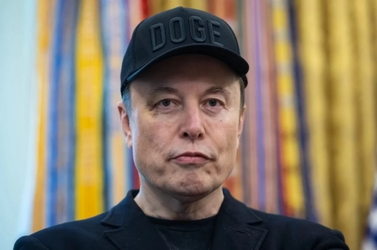 Read more about the article CNBC: без выплаты в $1 трлн Маск может уйти из Tesla