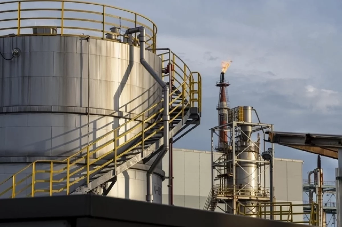 Read more about the article Bloomberg: экспорт нефти из РФ стал достиг рекордного уровня за два года