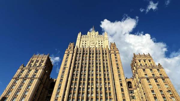 Read more about the article МИД: распоряжение активами РФ без согласия нарушает нормы международного права