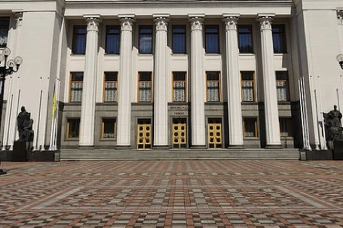 Read more about the article Не обновившим данные в ТЦК украинцам могут запретить выезд из страны