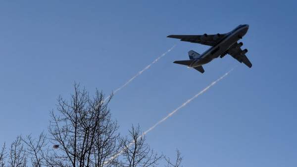 Read more about the article В аэропорту Сочи из-за сложных погодных условий задерживаются 12 рейсов
