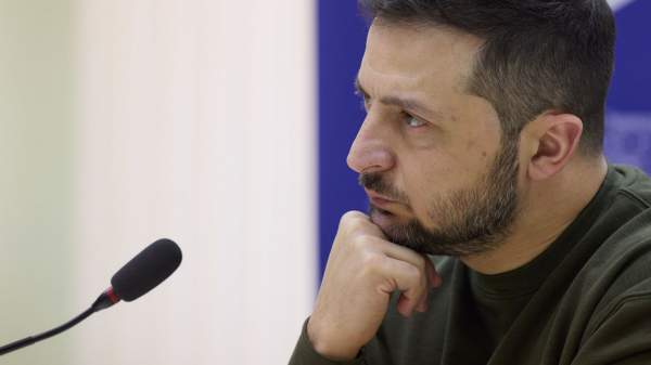 Read more about the article Junge Welt: гарантия безопасности без США стала бы политическим “харакири” Зеленского
