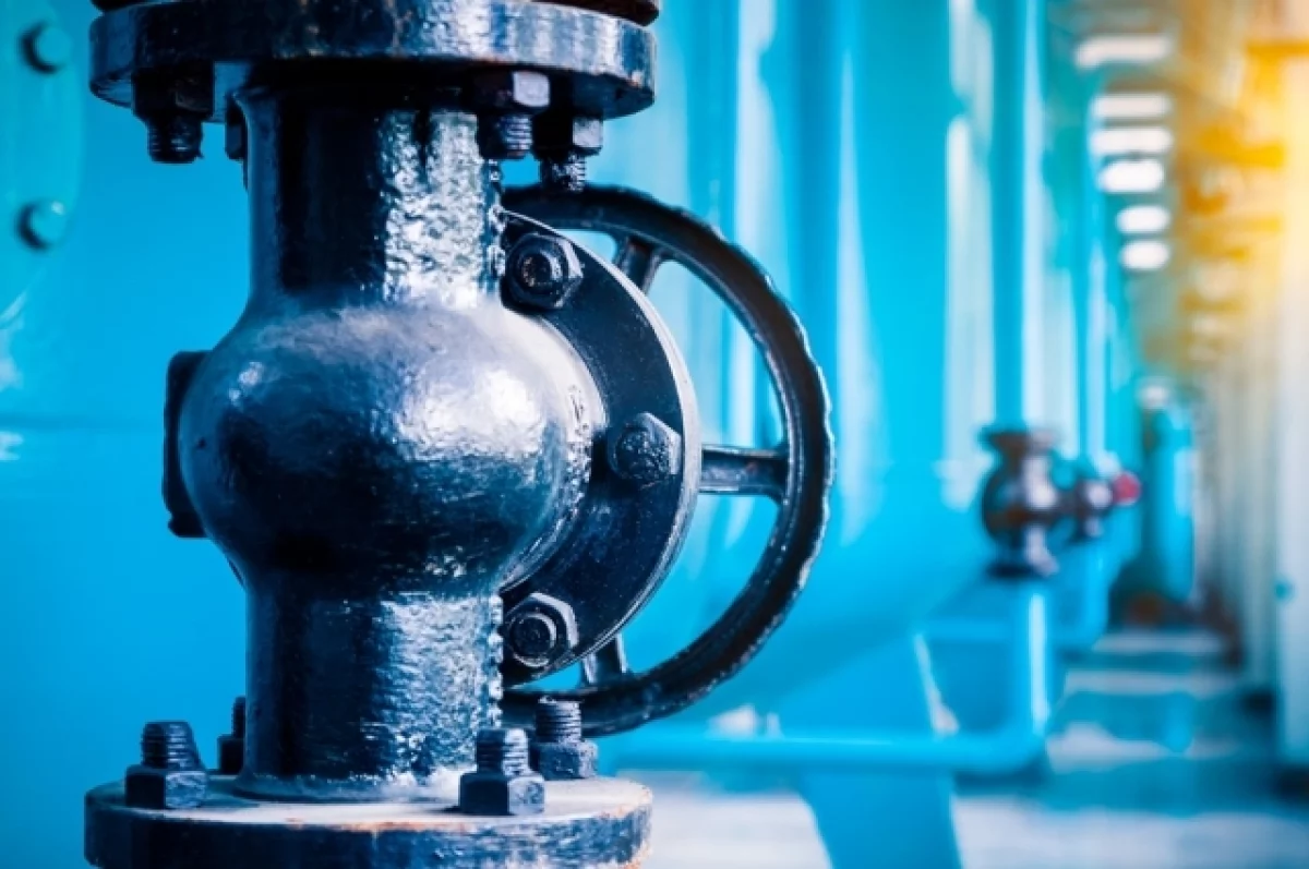 Read more about the article Дубинский: власти Украины скрывают дефицит газа отключением отопления