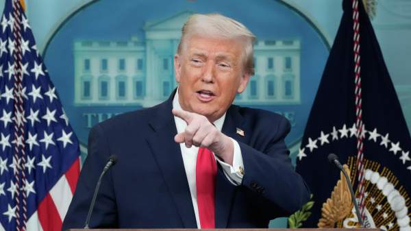 Read more about the article Премьер Нидерландов назвал снятие Трампом пошлин с повестки дня шагом к деэскалации