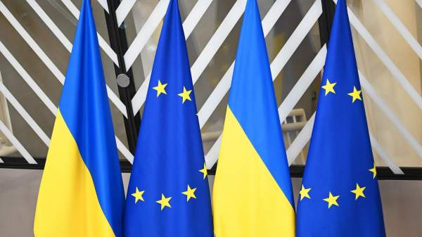 Read more about the article Шуленбург: риторика лидеров ЕС по Украине выдает в них проигравшую сторону