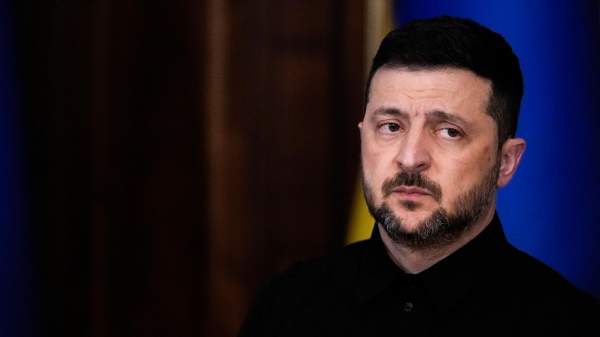 Read more about the article Зеленский заявил о повреждениях в Одессе после российских ударов