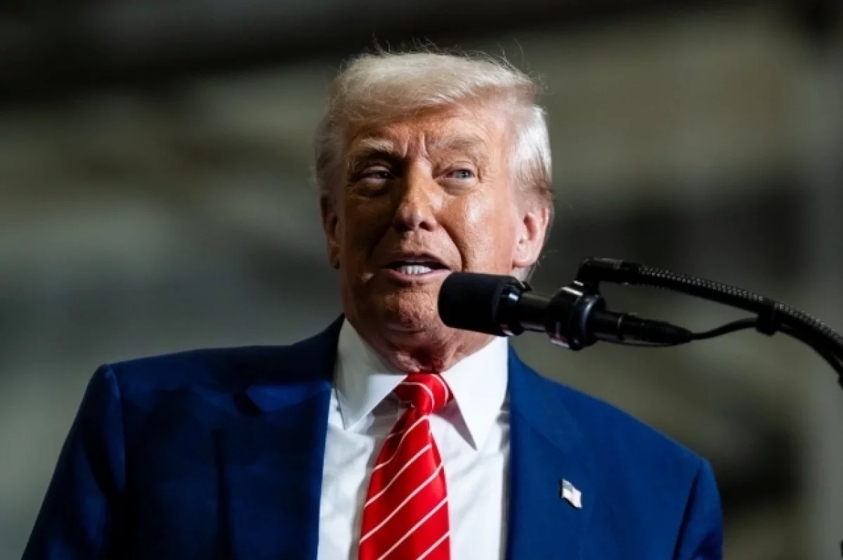 Read more about the article Трамп заявил, что предпочитает очным переговорам с Ираном телефонные