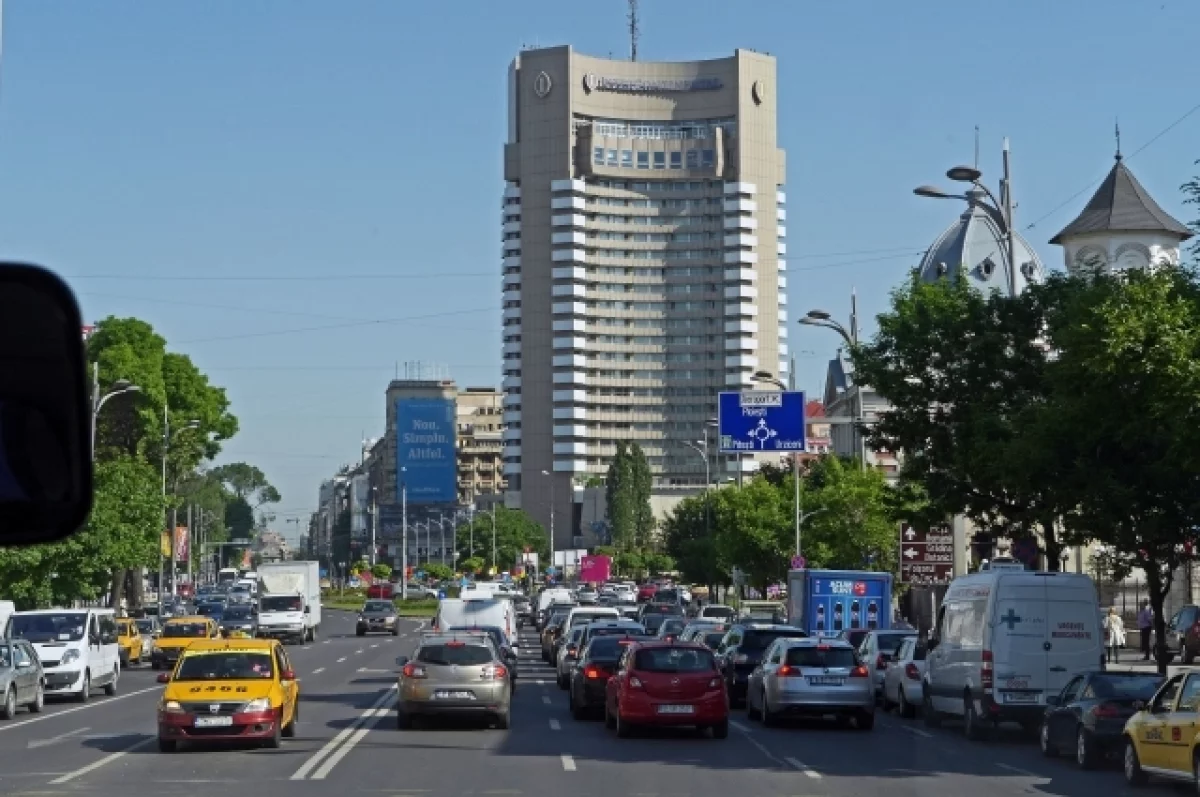 Read more about the article На еврейском кладбище в Румынии нашли могилу Адольфа Гитлера