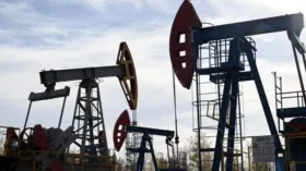 Глава РФПИ Дмитриев: цены на нефть в мире вырастут выше 150 долларов за баррель