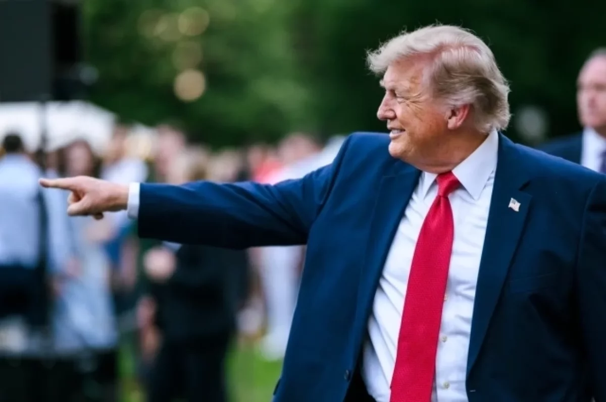 Read more about the article Христофору рассказал о насмешке Трампа над Зеленским на саммите НАТО