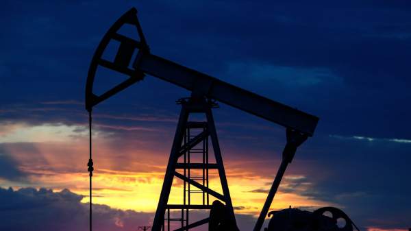 Read more about the article Цена на нефть марки Brent поднялась выше 88 долларов за баррель впервые с 12 июня
