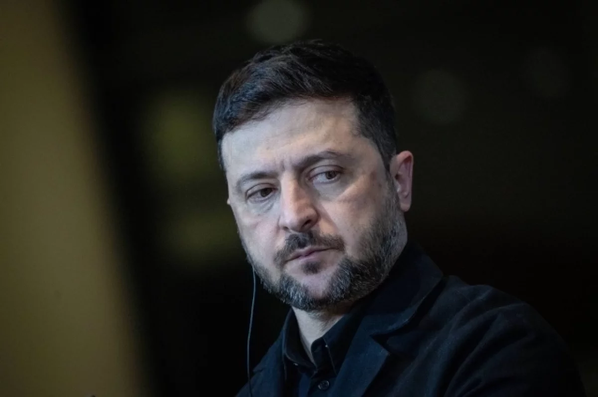 Read more about the article Экс-посол Британии: Зеленский не стремится завершить конфликт переговорами